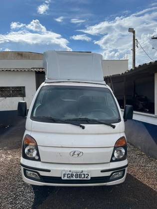 HYUNDAI HR 2.5 LONGO SEM CAÇAMBA 4X2 16V 130CV TURBO INTERCOOLER DIESEL 2P MANUAL HYUNDAI HR 2.5 LONGO SEM CAÇAMBA 4X2 16V 130CV TURBO INTERCOOLER DIESEL 2P MANUAL